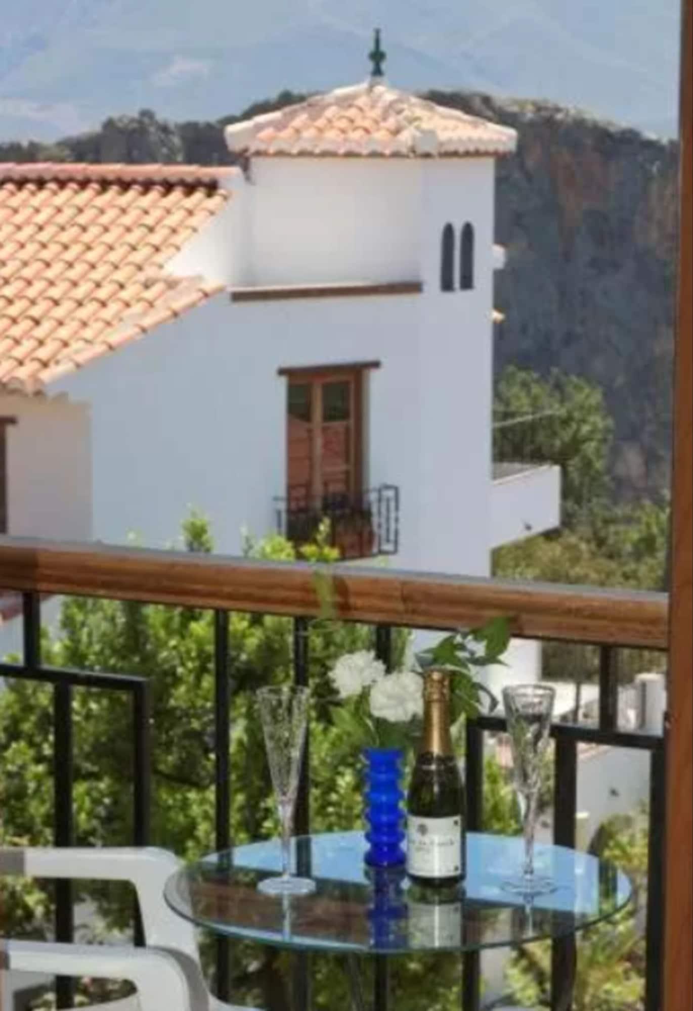 Lanjarón Hotel Alcadima מסעדה תמונה